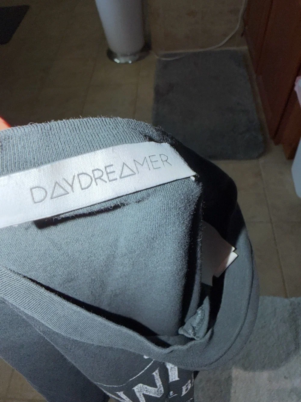 Daydreamer Johnny Cash Ring Of Fire Black Muscle Tank - Picture 3 of 7